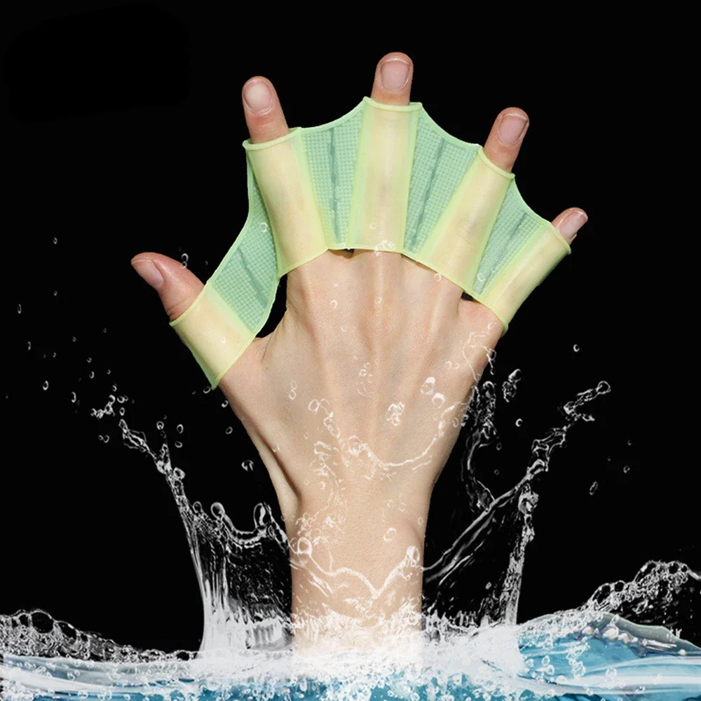 Pinne da nuoto in silicone Fli - Sports Equipment 5 Years Old recensione e prezzo